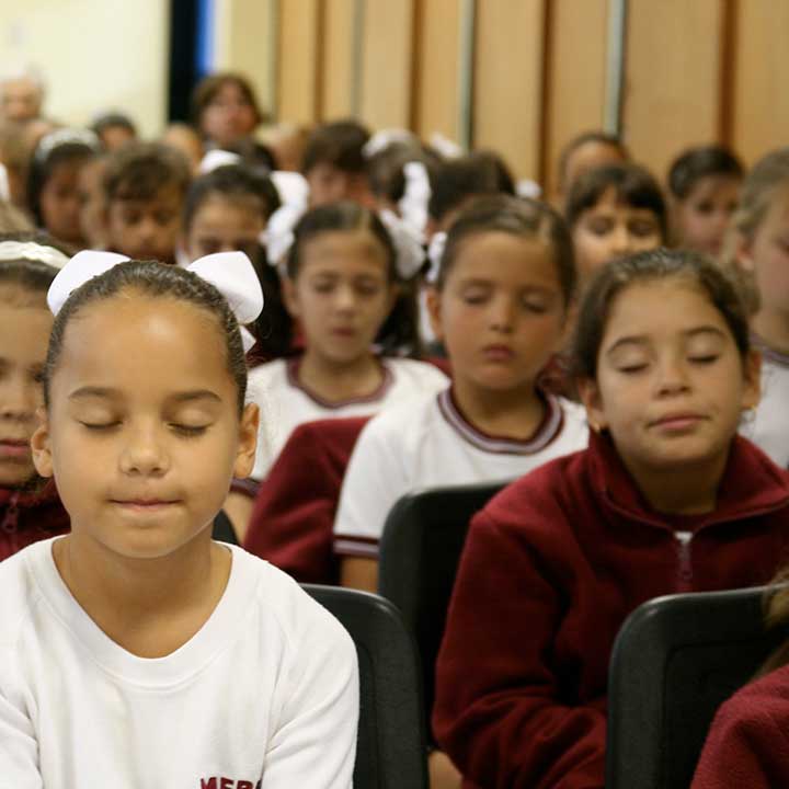 Children Meditating WCCM-USA